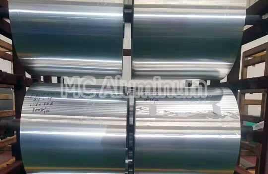 Película de cierre de papel de aluminio compuesto