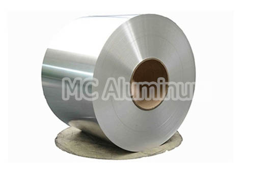 耐久性の高い工業用アルミ箔ジャンボロール